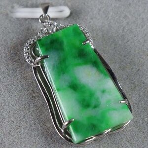 S925 Silver Certified Green 100% Natural A Jade jadeite Pendant